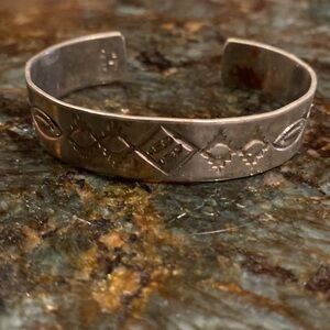 Sterling Silver Cuff Bracelet,Native American 🌺Vintage
